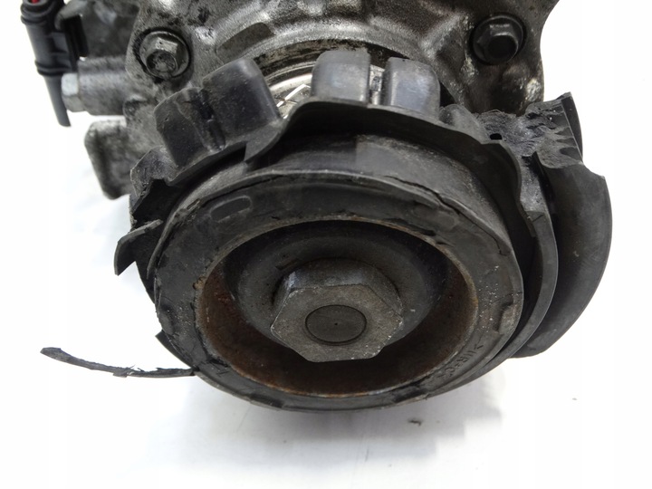 фото №10, Компресор кондиціонера bmw 1 f20 2.0d 2013r. denso 9223695