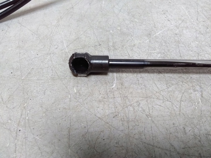 фото №10, Volvo v70 2008 насос / амортизатор крышки задней багажника / комплект