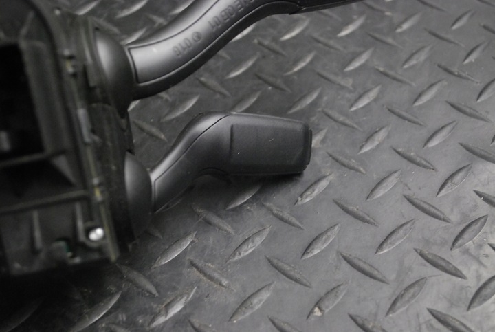 фото №11, Перемикач комбінований a6 c6 4e0910549 4f0953549a