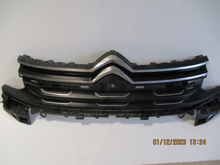 фото №1, Решітка решітка радіатора citroen c5 aircross 9825347677