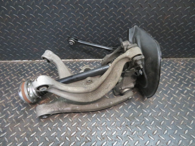 фото №1, Поворотна опора права зад audi rs6 rs7 4g0505432f