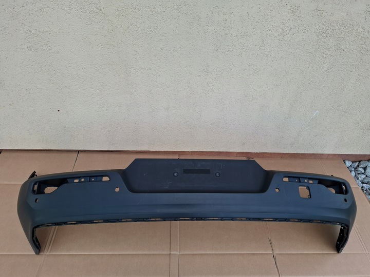 фото №1, Бампер зад volvo xc40 xc 40 pdc оригинал нет клееный