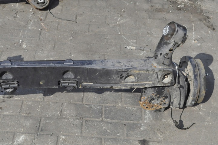 фото №6, Ford fiesta mk8 3d 5d підвішування балка зад барабани