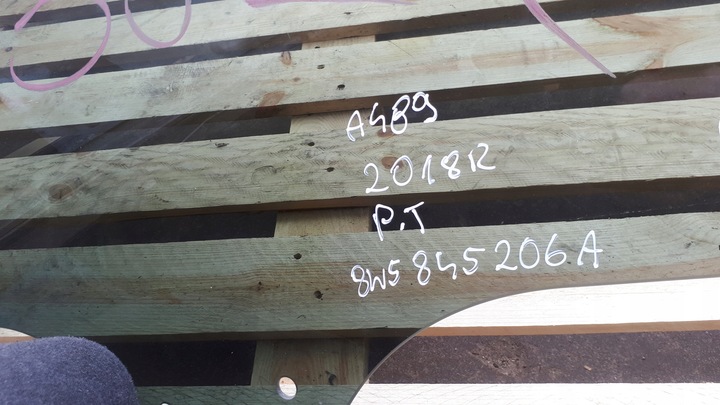 фото №8, A4 b9 8w s4 скло двері права зад sedan as3 18r