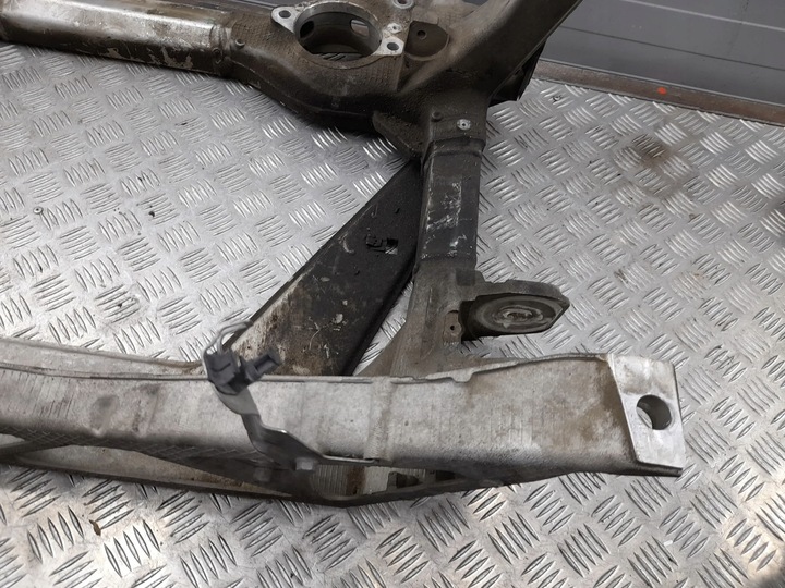 фото №11, Porsche panamera 970 97034111105 балка передні