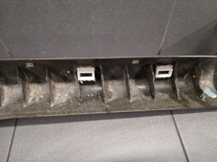 фото №11, Защита стойка a левая audi a4 b6 cabrio 8h0867233