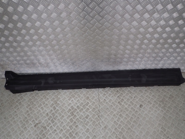 фото №1, Maserati levante trofeo 3.8 планка пороговая правая 99150495802 n25