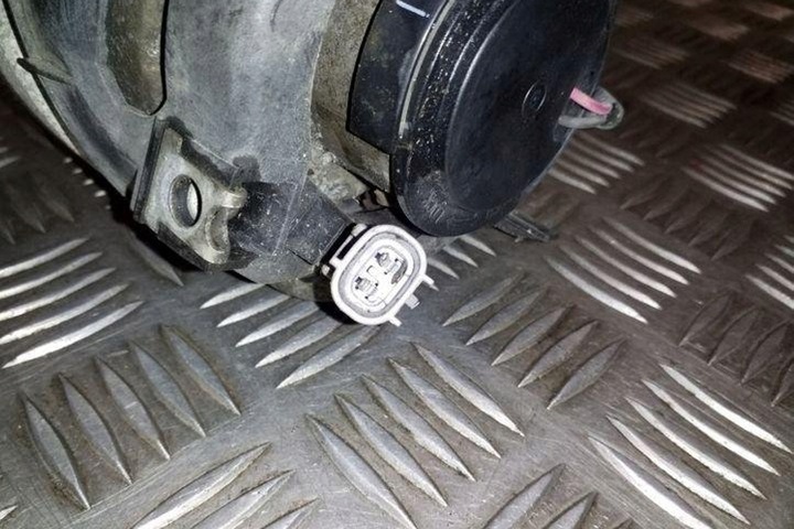 фото №7, Галоген лівий переднє subaru outback br 11420759r 2.5l бензин 123kw 2006