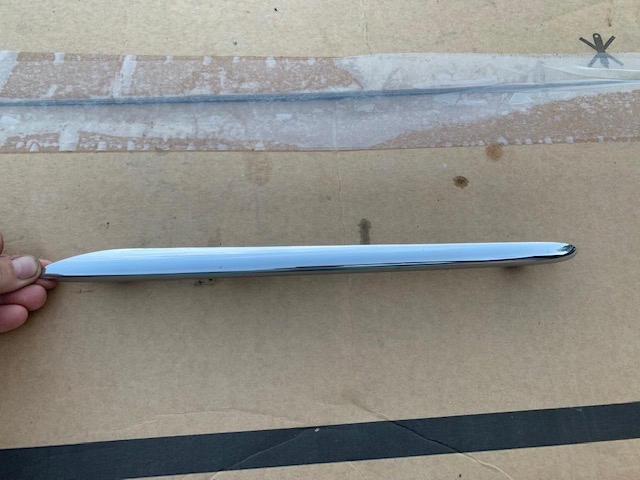 фото №1, Mercedes w117 cla хром планка решётка