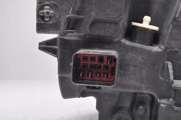 фото №12, Volvo xc60 ii лампа левая передняя левый перед uk 31420413