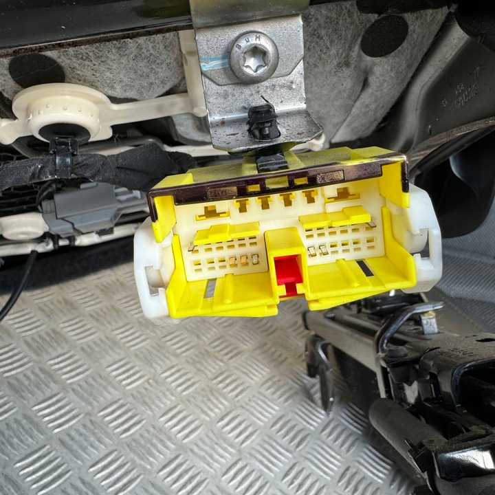 фото №7, Сидіння диван напівшкіра комплект jeep compass ii 2019 рік