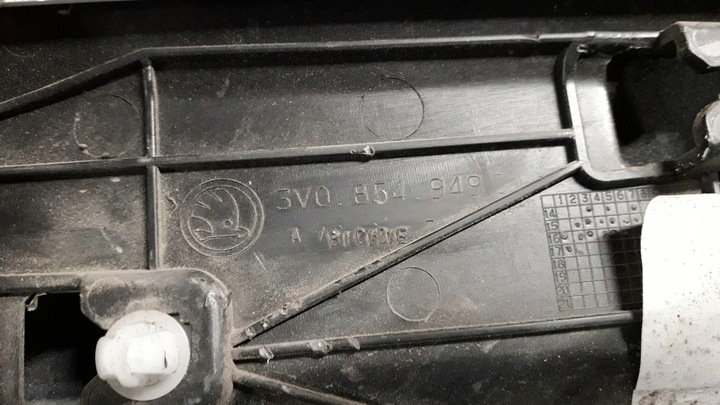 фото №12, Skoda superb iii планка з двері лівий зад 3v0854949