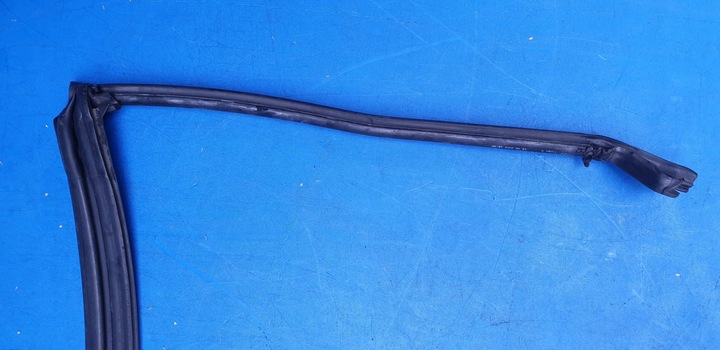 фото №5, Прокладка стёкла перед передний chevrolet corvette c6 20774936