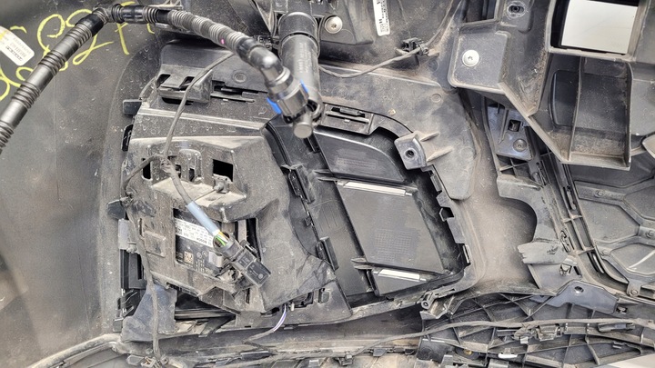 фото №16, Audi q5 sq5 s-line 80a 21r- рестайлінг бампер радари установка оригінал