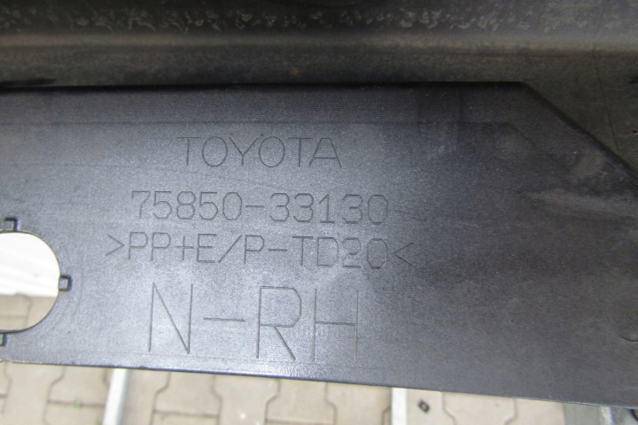 фото №9, Молдинг пороговая правая toyota camry xv70 17- 75850 33130