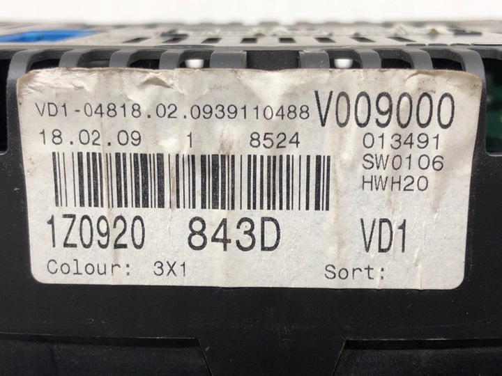 фото №7, Спідометр  skoda octavia ii 1z0920843d 2.0 140km 04-13 прилади