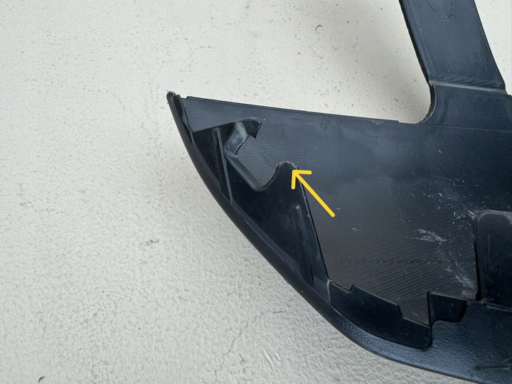 фото №9, Toyota auris ii 2 універсал 15- накладка спойлер бампера зад задній 52453-02140