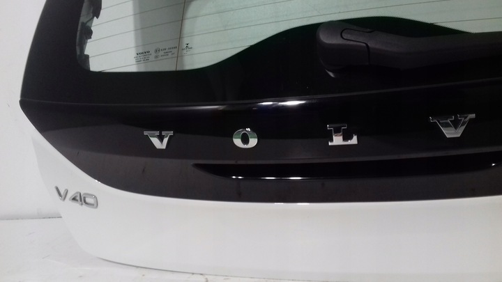 фото №7, Volvo v40 задня кришка 2012 рік біла