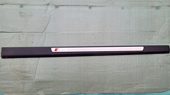 фото №1, Audi a6 c6 планка пороговая правые перед s-line