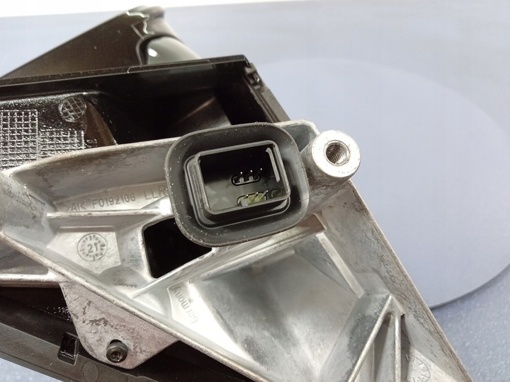 фото №10, Bmw 1 f40 дзеркало праві 6 pin eu 668 schwarz 2