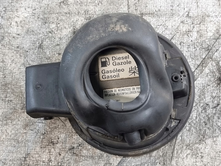 фото №11, Крышка вкладка заливка топлива k: ly5k оригинальный номер 5p0809905 seat altea 2.0 tdi 05r