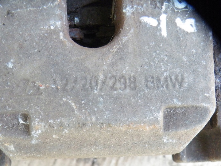 фото №8, Bmw seria 5 e39 4.4 v8 b 540i супорт скоба гальма праві лівий зад задній