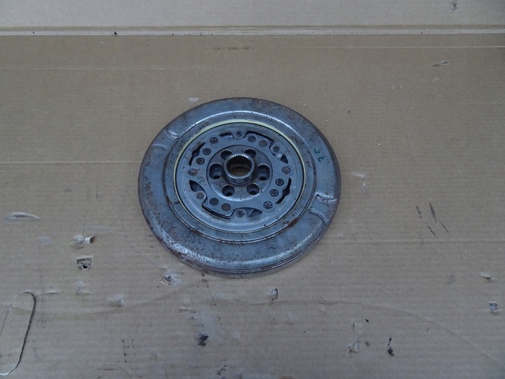 фото №1, Vw audi skoda seat 1.4 tsi колесо двухмассовый dsg 04e105266p