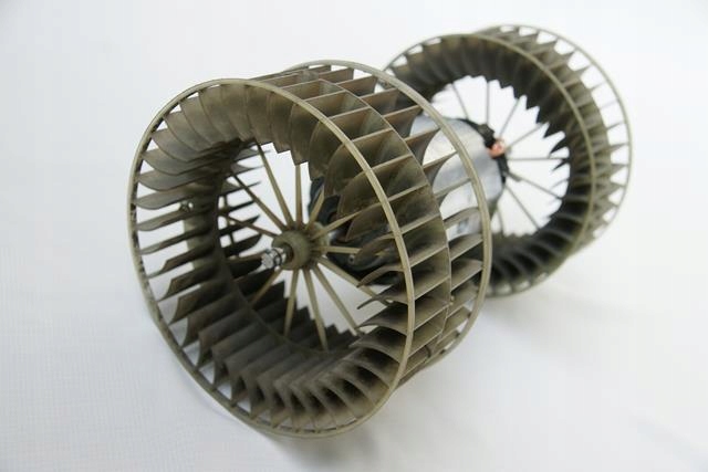 фото №1, Воздуходувка вентилятор bmw 5 v e34 0130111032