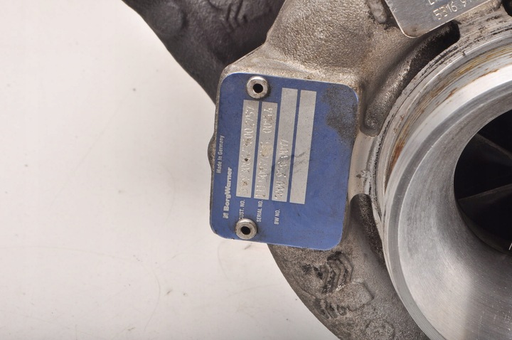 фото №7, Volvo xc60 i 2.4 d5 турбина турбонагнетатель 31293086/36002757
