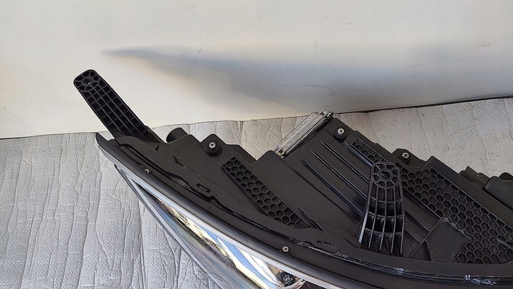 фото №7, Передні лампи комплект лампа передніх byd tang ev600