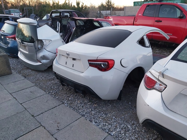 фото №5, Toyota gt86 subaru brz зад четверть pas крыло