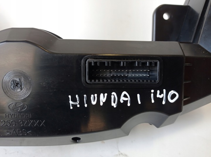 фото №10, Панель кондиционера hyundai i40 97250-3z900