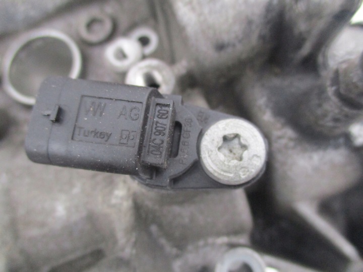 фото №10, Vw audi seat skoda 1.0 tsi tfsi кришка клапанів вали розподільний вал