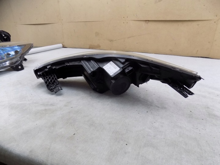 фото №15, Лампа левая + правая перед передние renault zoe 2012-2018 европа комплект