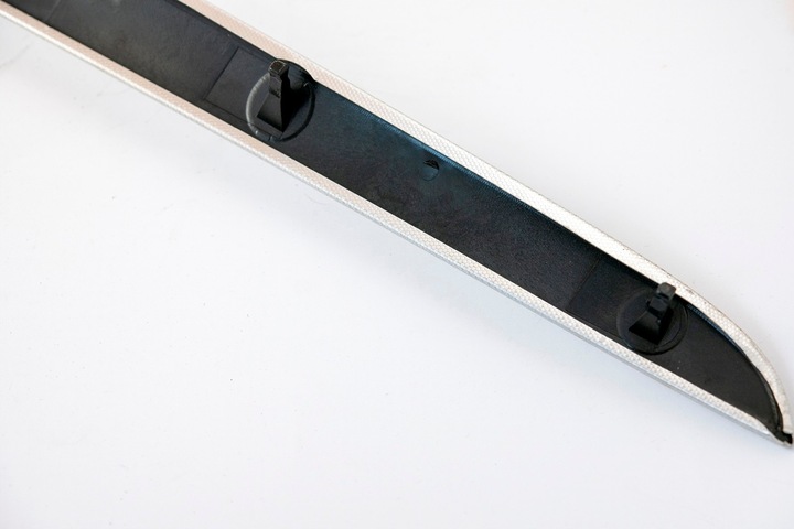 фото №16, Планка дверь правая левая декоративная audi a3 8p 8p3867410 8p3867409