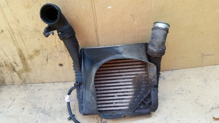 фото №5, Интеркулер audi q7 7l0145803