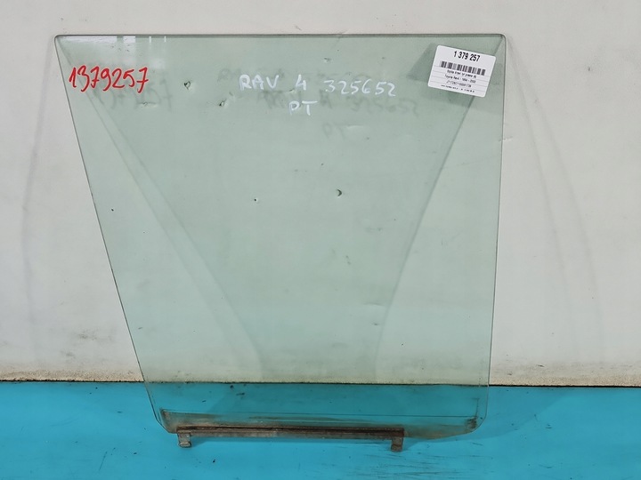 фото №1, Стекло дверь зад правая toyota rav4 i 94-00