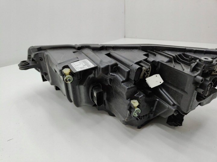 фото №11, Skoda octavia mk4 iv рестайлинг фара правая правое перед na кронштейны 5e4941036