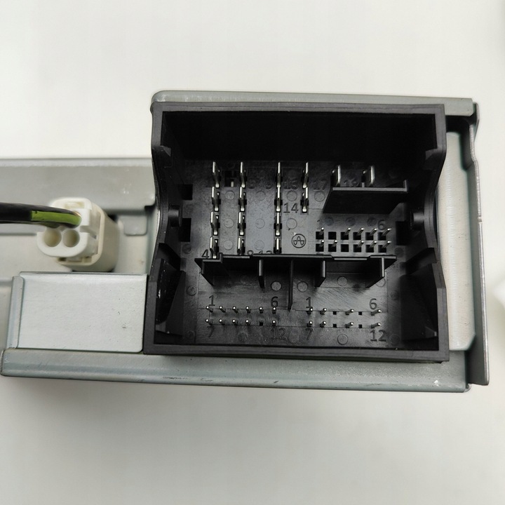 фото №6, Audi q4 sportback e-tron 2024 панель / радиопроигрыватель cd/dvd/gps