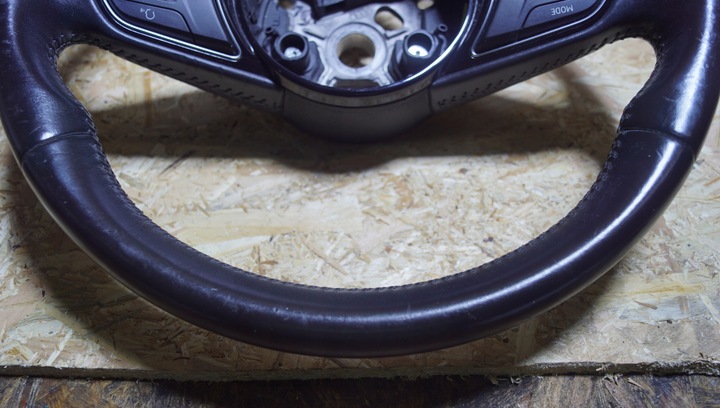 фото №6, Руль audi a4 b9 8w0419091e кожа