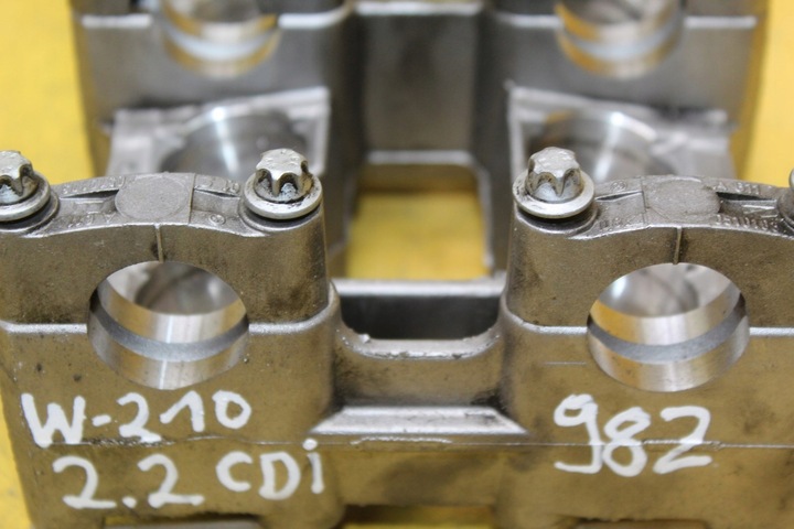 фото №6, Основа валків розподільний вал w210 2.2 cdi r6110160304