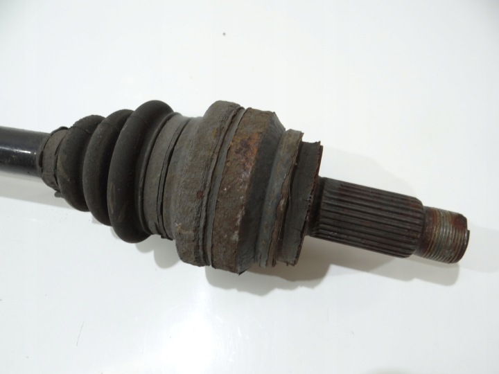 фото №7, Піввісь права зад bmw x3 f25 n47 x drive 7598038 механічна коробка передач