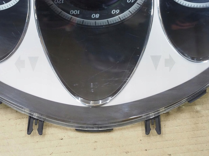 фото №8, Mercedes cls w204 спідометр  прилади 2049004402 англієць