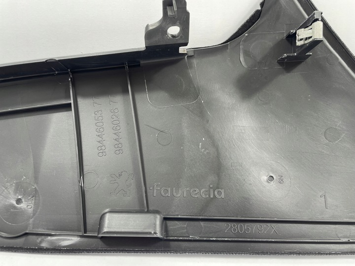 фото №7, Peugeot 3008 ii рестайлінг 9844605377 планка dekor консолі панелі