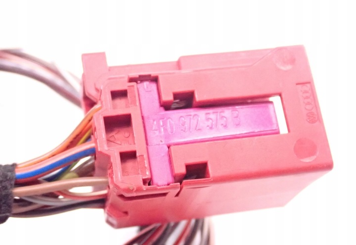 фото №12, Установка подогреваемых сидений перед память a8 d4