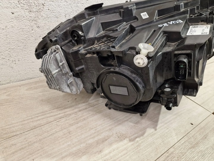 фото №13, Mercedes eqb x243 243 лампа передняя левая led