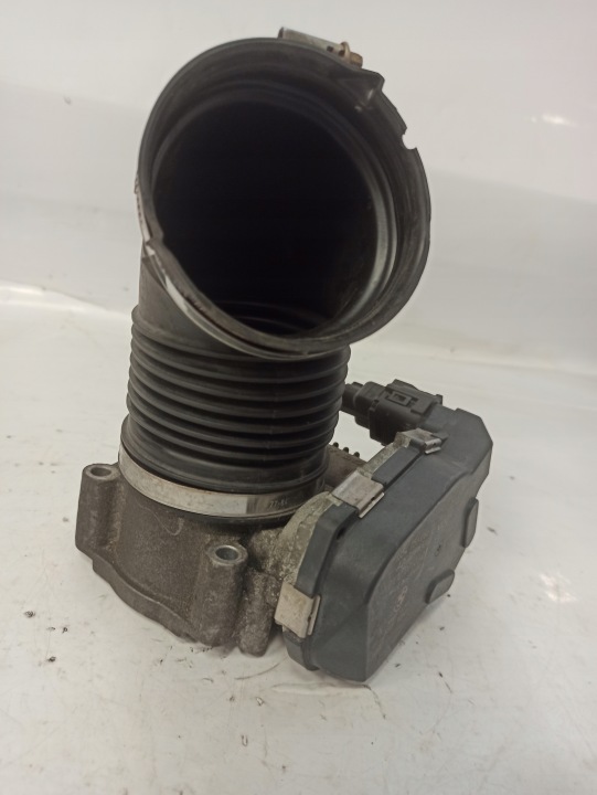 фото №9, Bmw 3 e87 дросельна заслінка 7561066-01 a2c53115534