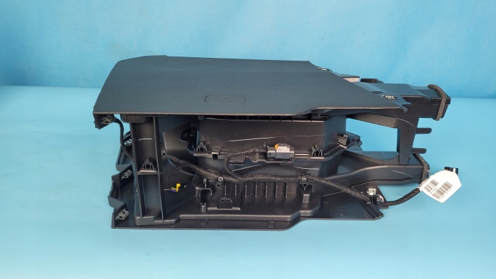 фото №8, Opel astra l vi 23r 1.5 d корпус каркас консолі середньої 9841371580