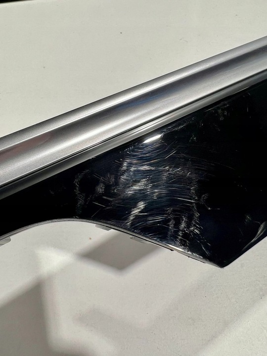 фото №7, Планки декоративний декори чорні porsche 95b macan