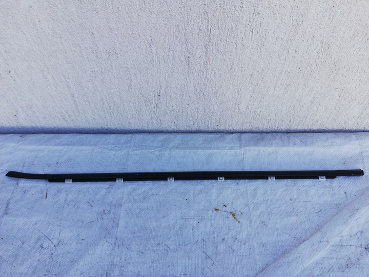 фото №1, Планка накладка ліві перед kia ceed ii 12-16